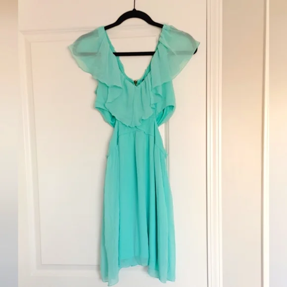 Wet Seal Dresses | Mint Green Cutout Dress | Color: Green | Size: M | Courtneychan214's Closet